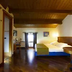 Hotel Relais La Corte Di 4*