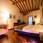 Relais La Corte Di Hotel 4*