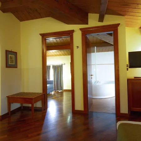 Relais La Corte Di Hotel