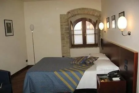 Hotel Relais La Corte Di 4*