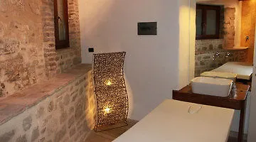 호텔 릴레 라 코테 디 4*
